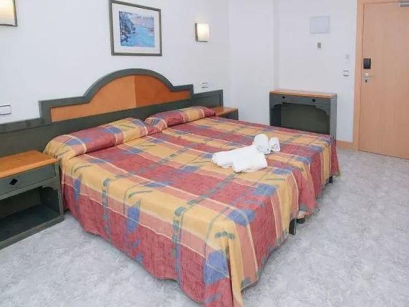 Hostal Rosalia Сан-Антоніо Екстер'єр фото